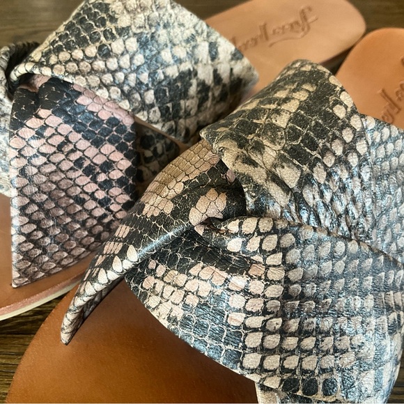 Free People Rio Vista Leather Slide Sandal - Picture 8 of 9